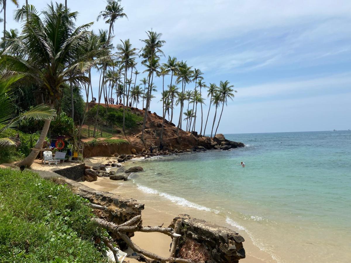 Mirissa Gold Rush Villa Buitenkant foto