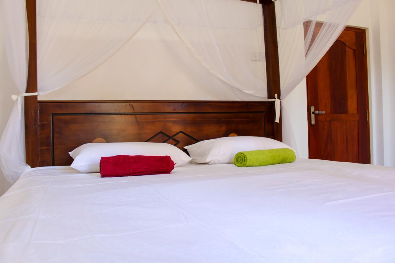 Mirissa Gold Rush Villa Buitenkant foto